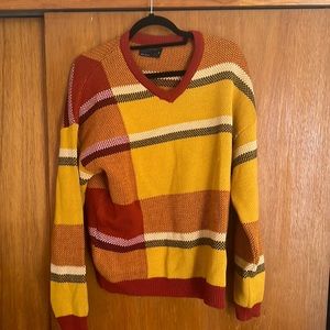 Men’s plaid sweater